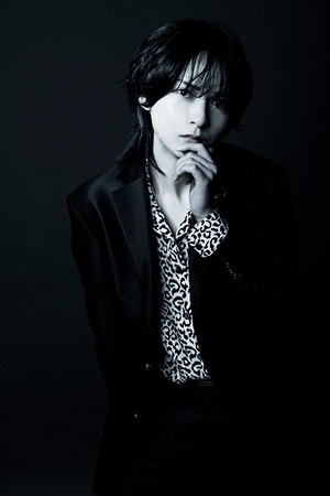 HIKARU Glow 歌舞伎町